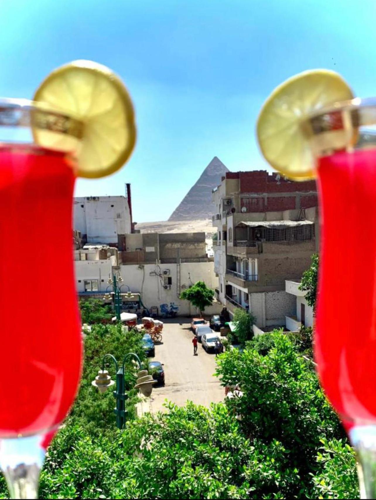 Giza Pyramids View Homestay Kafrat al Jabal Bagian luar foto